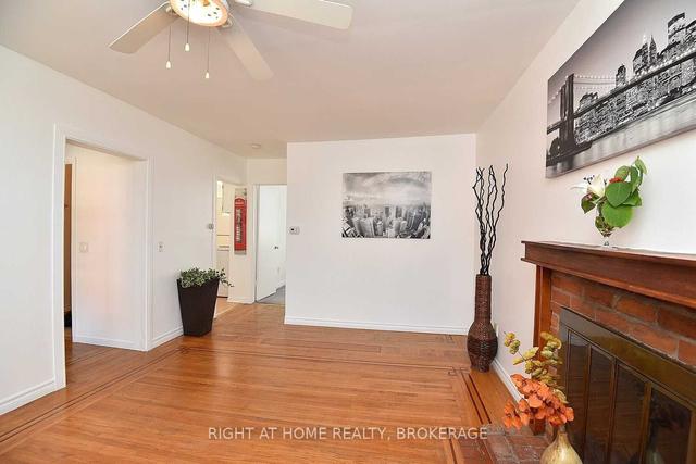 225 Homewood Ave, House detached with 4 bedrooms, 4 bathrooms and 2 parking in Hamilton ON | Image 2