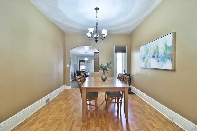 63 Shirley St, House attached with 3 bedrooms, 2 bathrooms and 0 parking in Toronto ON | Image 40