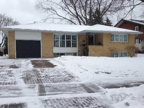 679 Oshawa Blvd N, House detached with 2 bedrooms, 2 bathrooms and 3 parking in Oshawa ON | Image 1