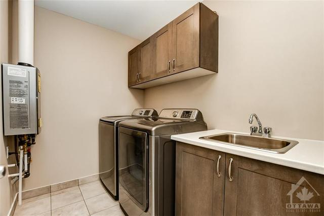 669 Cartographe Street, Townhouse with 3 bedrooms, 3 bathrooms and 3 parking in Ottawa ON | Image 25