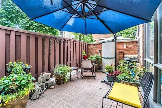 Th15 - 53 Mccaul St, Townhouse with 3 bedrooms, 3 bathrooms and 1 parking in Toronto ON | Image 19