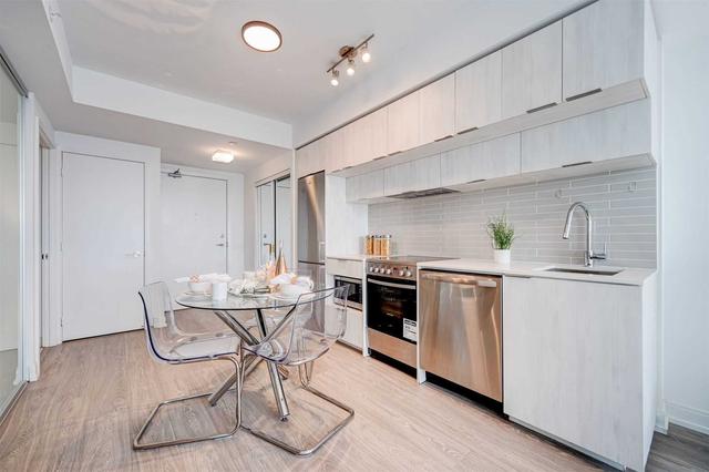 2609 - 181 Dundas St E, Condo with 1 bedrooms, 1 bathrooms and 0 parking in Toronto ON | Image 2