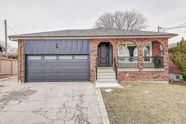 86 Langside Ave, House detached with 3 bedrooms, 3 bathrooms and 6 parking in Toronto ON | Image 1