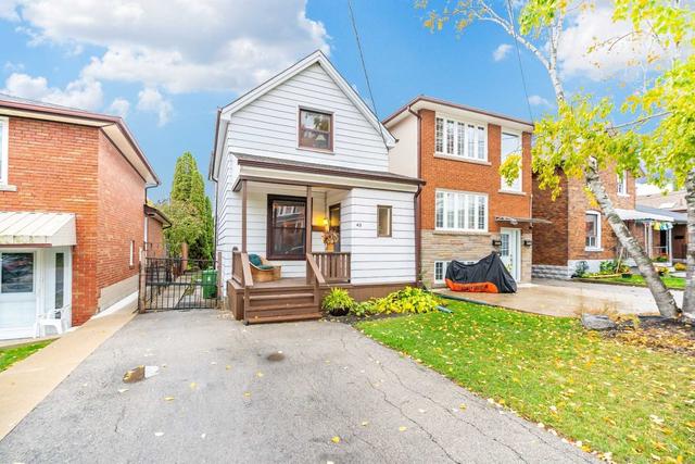 43 Vanevery St, House detached with 2 bedrooms, 2 bathrooms and 1 parking in Toronto ON | Image 1