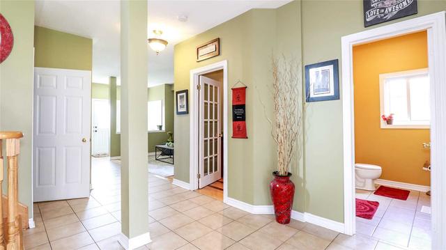 185 Madelaine Dr, House detached with 4 bedrooms, 3 bathrooms and 4 parking in Barrie ON | Image 39
