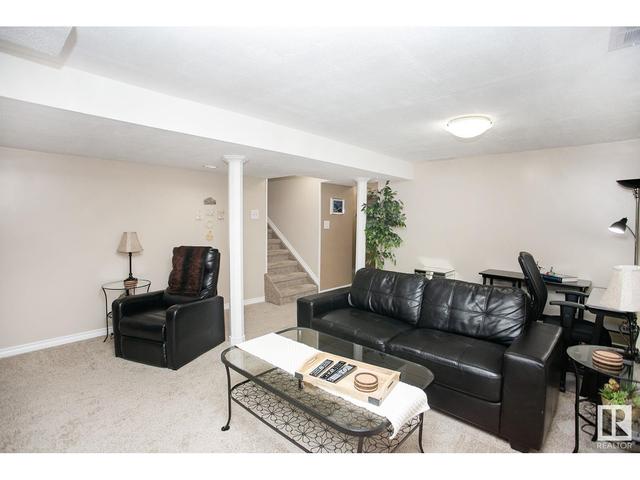 18519 70 Av Nw, House detached with 4 bedrooms, 2 bathrooms and null parking in Edmonton AB | Image 34