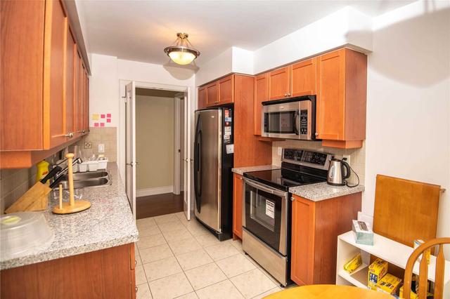 1512 - 15 Greenview Ave, Condo with 2 bedrooms, 2 bathrooms and 1 parking in Toronto ON | Image 13