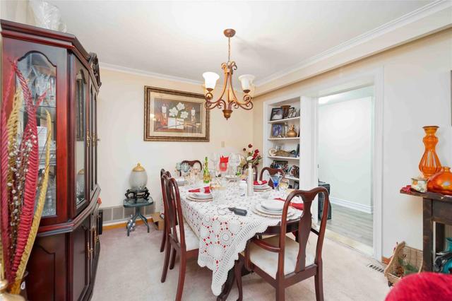3732 Wyewood Rd, House detached with 4 bedrooms, 3 bathrooms and 4 parking in Mississauga ON | Image 9