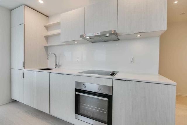 1409 - 16 Bonnycastle St, Condo with 2 bedrooms, 2 bathrooms and 1 parking in Toronto ON | Image 5