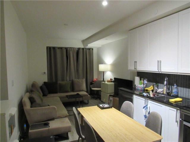 809 - 9600 Yonge St, Condo with 1 bedrooms, 1 bathrooms and 1 parking in Richmond Hill ON | Image 3
