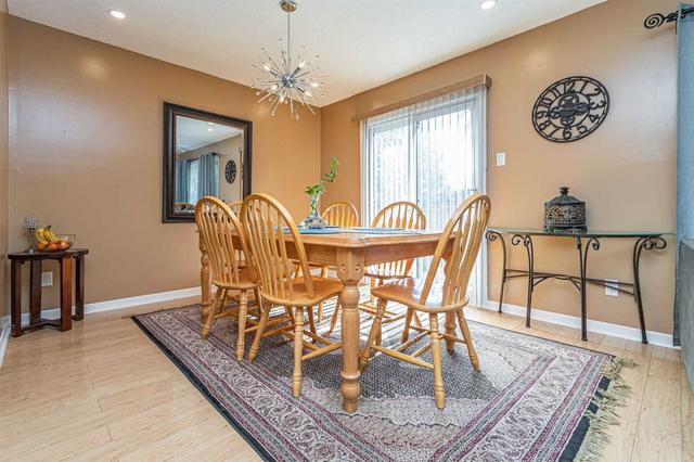 2350 Coldstream Dr, House detached with 3 bedrooms, 2 bathrooms and 3 parking in Burlington ON | Image 29