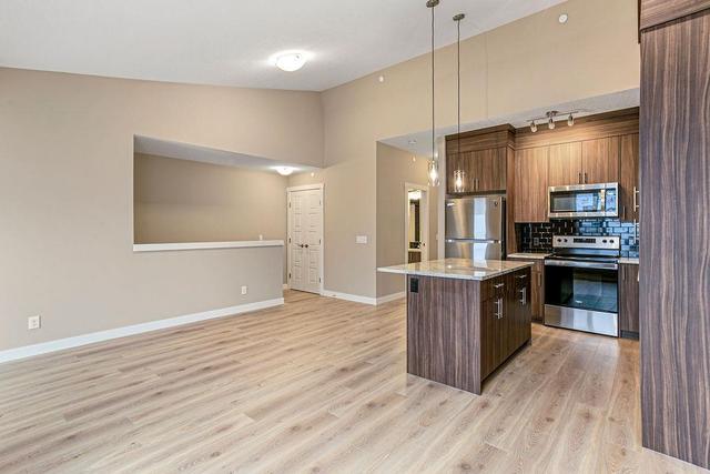 266 Livingston Common Ne, Home with 2 bedrooms, 1 bathrooms and 1 parking in Calgary AB | Image 7
