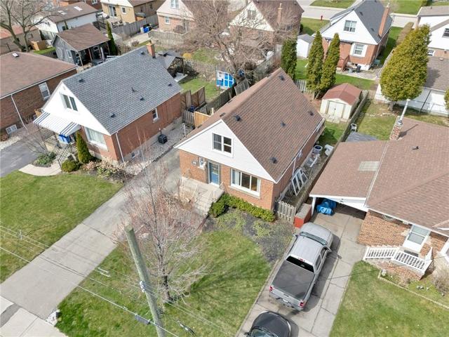 92 East 43rd Street, House detached with 4 bedrooms, 2 bathrooms and 3 parking in Hamilton ON | Image 38