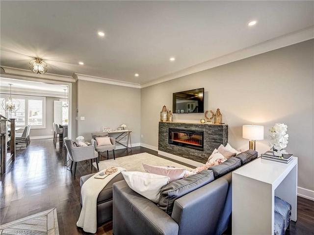 51 Vaudeville Street, House semidetached with 3 bedrooms, 2 bathrooms and 3 parking in Toronto ON | Image 10