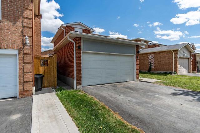 31 Dorking Dr, House detached with 3 bedrooms, 2 bathrooms and 4 parking in Brampton ON | Image 34