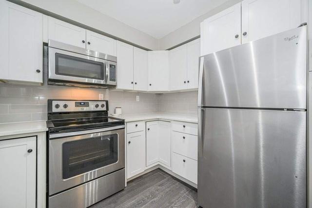 707 - 3227 King St E, Condo with 2 bedrooms, 2 bathrooms and 1 parking in Kitchener ON | Image 5