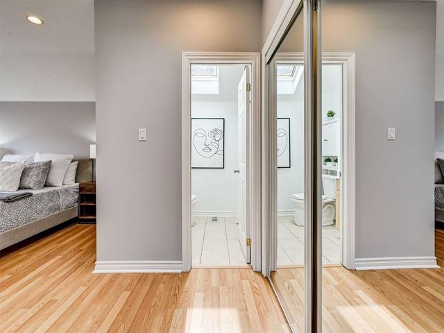 359 Westmoreland Ave N, House detached with 3 bedrooms, 2 bathrooms and 2 parking in Toronto ON | Image 18