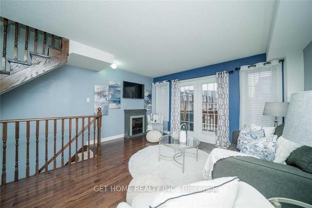 212 Scarborough Golf Clb Rd, House attached with 3 bedrooms, 3 bathrooms and 2 parking in Toronto ON | Image 20