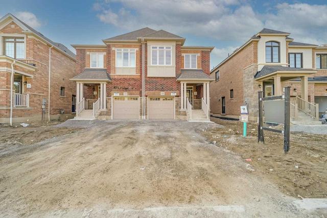116 Laing Dr, House semidetached with 4 bedrooms, 3 bathrooms and 2 parking in Whitby ON | Card Image