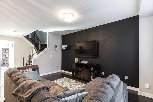 262 Inspire Blvd, House attached with 3 bedrooms, 3 bathrooms and 3 parking in Brampton ON | Image 15