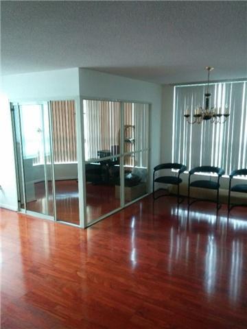 404 - 7805 Bayview Ave, Condo with 2 bedrooms, 2 bathrooms and 2 parking in Markham ON | Image 2