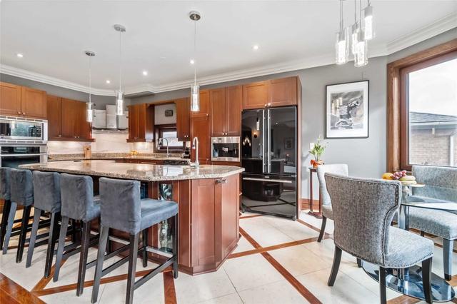 365 Ellerslie Ave, House detached with 4 bedrooms, 5 bathrooms and 6 parking in Toronto ON | Image 4