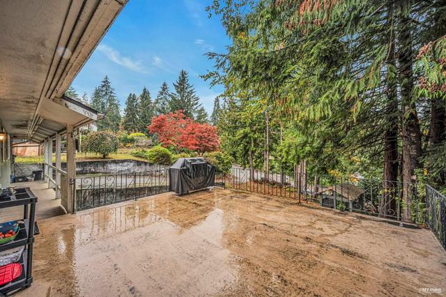 37 Seaview Drive, House detached with 5 bedrooms, 2 bathrooms and null parking in Port Moody BC | Image 33
