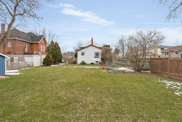 43 Queen St E, House detached with 5 bedrooms, 3 bathrooms and 4 parking in Springwater ON | Image 29