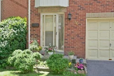unit 16 - 25 Cardwell Ave, Townhouse with 3 bedrooms, 3 bathrooms and 2 parking in Toronto ON | Image 1