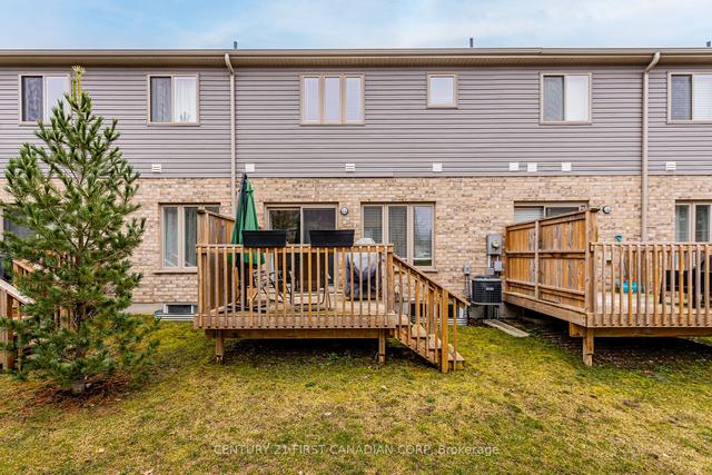 800 Cedarpark Way, Townhouse with 3 bedrooms, 3 bathrooms and 3 parking in London ON | Image 32