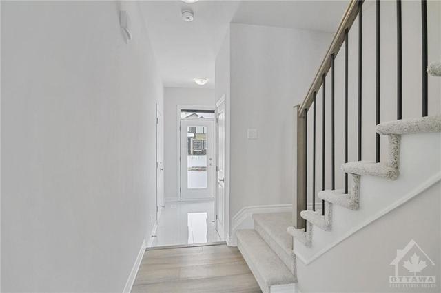 410 Fleet Canuck Private, Townhouse with 3 bedrooms, 3 bathrooms and 2 parking in Ottawa ON | Image 13