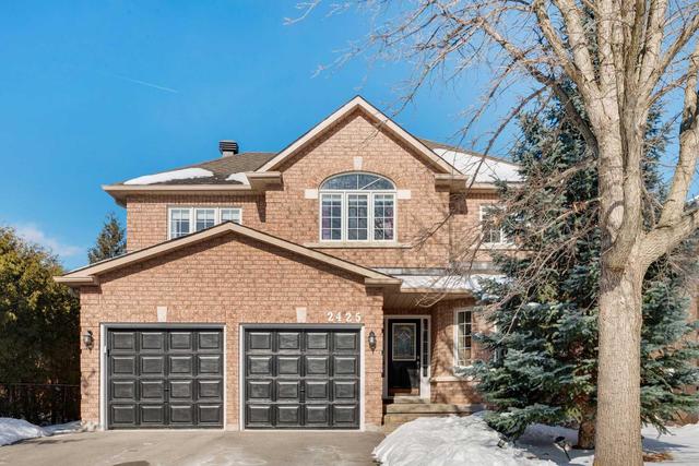 2425 Eden Valley Dr, House detached with 4 bedrooms, 3 bathrooms and 2 parking in Oakville ON | Image 1