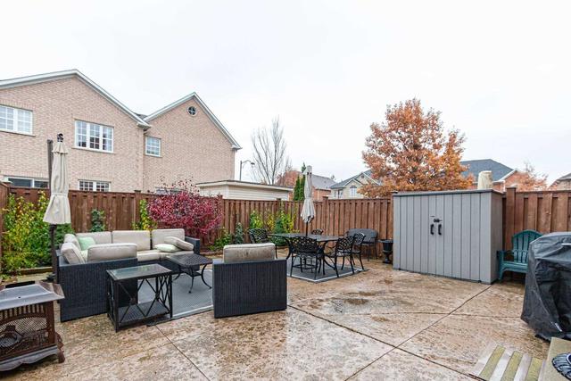 41 Arco Circ, House semidetached with 3 bedrooms, 4 bathrooms and 4 parking in Vaughan ON | Image 32