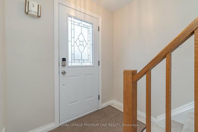 3 Minnie Ave, House detached with 4 bedrooms, 2 bathrooms and 3 parking in Toronto ON | Image 31