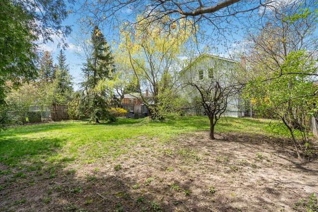 21 Wexford Blvd, House detached with 3 bedrooms, 2 bathrooms and 7 parking in Toronto ON | Image 35