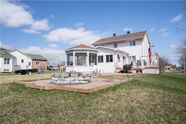 6232 Karen Drive, House detached with 3 bedrooms, 3 bathrooms and 6 parking in South Glengarry ON | Image 5
