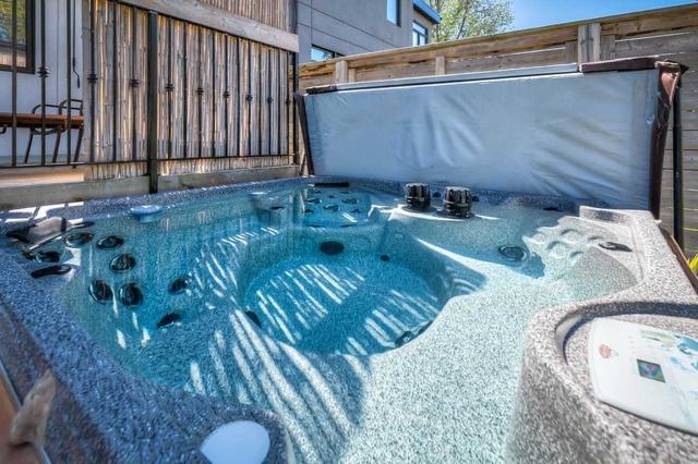 595 Montbeck Cres, House detached with 4 bedrooms, 5 bathrooms and 7 parking in Mississauga ON | Image 22