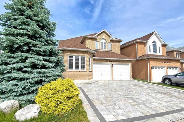 1797 Silver Maple Dr, House detached with 4 bedrooms, 4 bathrooms and 5 parking in Pickering ON | Card Image