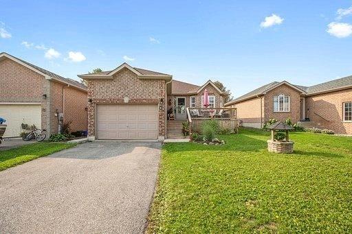 13 Quinlan Rd, House detached with 2 bedrooms, 2 bathrooms and 4 parking in Barrie ON | Image 12