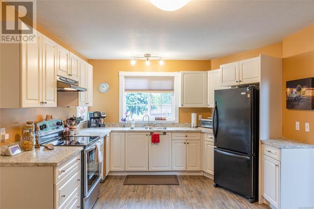 491 Miller Pl, House detached with 3 bedrooms, 2 bathrooms and 4 parking in Nanaimo H BC | Image 13