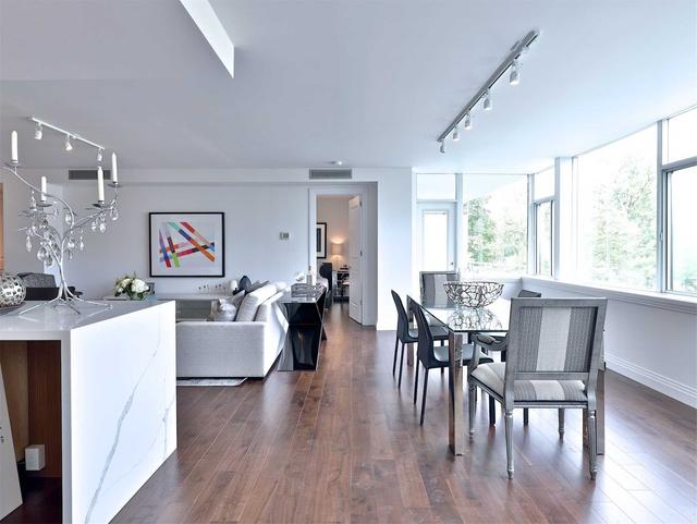 506 - 1 Benvenuto Pl, Condo with 2 bedrooms, 3 bathrooms and 2 parking in Toronto ON | Image 6