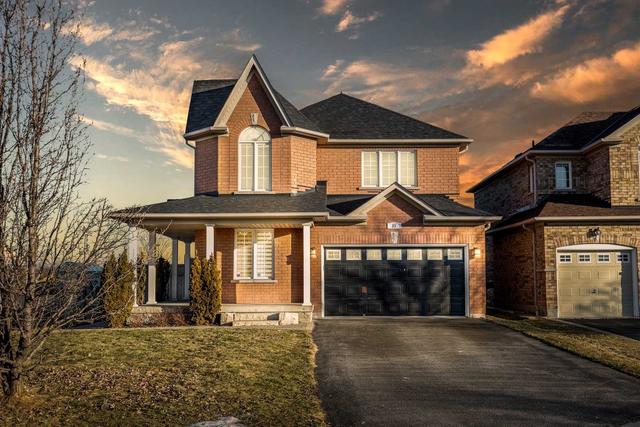 37 Wakem Crt, House detached with 4 bedrooms, 3 bathrooms and 6 parking in Whitby ON | Card Image