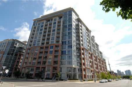 lph23 - 1 Shaw St, Condo with 2 bedrooms, 2 bathrooms and 1 parking in Toronto ON | Image 1