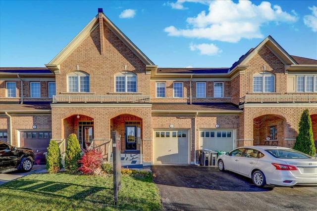 104 Sussexvale Dr, House attached with 3 bedrooms, 4 bathrooms and 2 parking in Brampton ON | Image 1