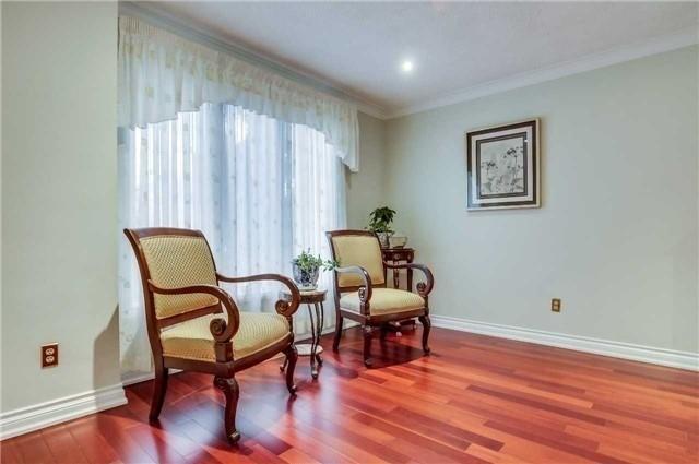 78 Edgar Ave, House detached with 4 bedrooms, 4 bathrooms and 2 parking in Richmond Hill ON | Image 2