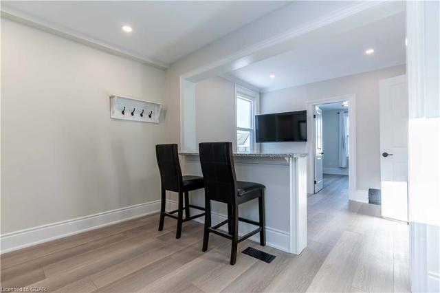 66 Queen Street W, House detached with 4 bedrooms, 4 bathrooms and 6 parking in Cambridge ON | Image 6