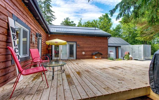 1736 Kirkfield Rd, House detached with 2 bedrooms, 2 bathrooms and 8 parking in Kawartha Lakes ON | Image 33