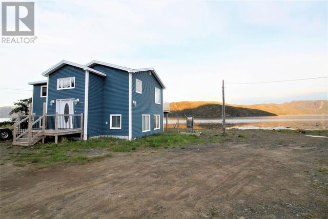 88 Main Road, House detached with 4 bedrooms, 2 bathrooms and null parking in Woody Point, Bonne Bay NL | Image 2