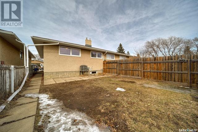7301 - 7303 Bowman Avenue, House detached with 6 bedrooms, 3 bathrooms and null parking in Regina SK | Image 24