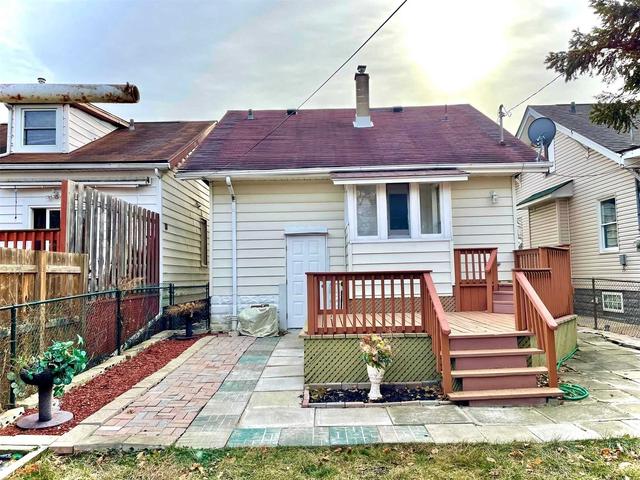 1334 Shepherd St E, House detached with 2 bedrooms, 2 bathrooms and 0 parking in Windsor ON | Image 22
